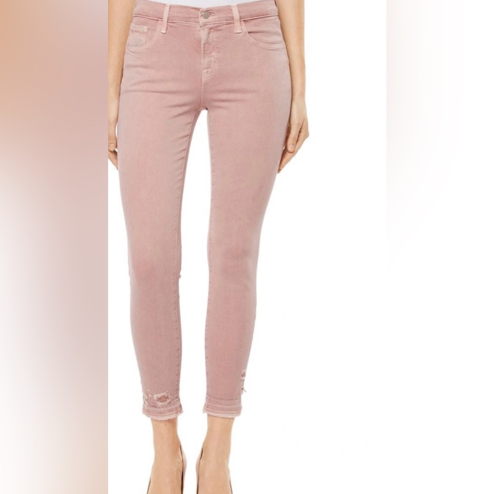 RTR  J Brand MidRise Capri Jeans In Vin Destruct Light Pink /Blush Pink Size 26